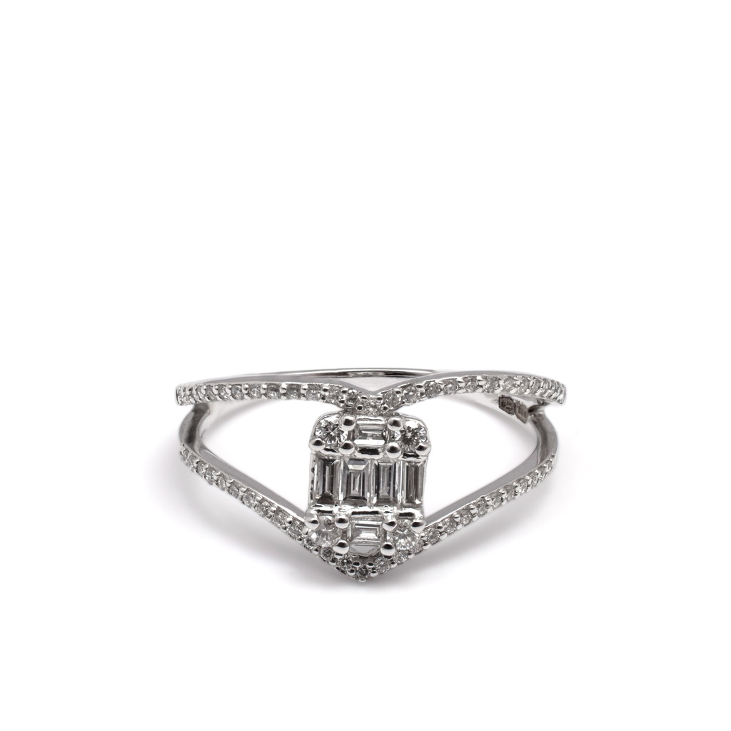 Ring-Melania