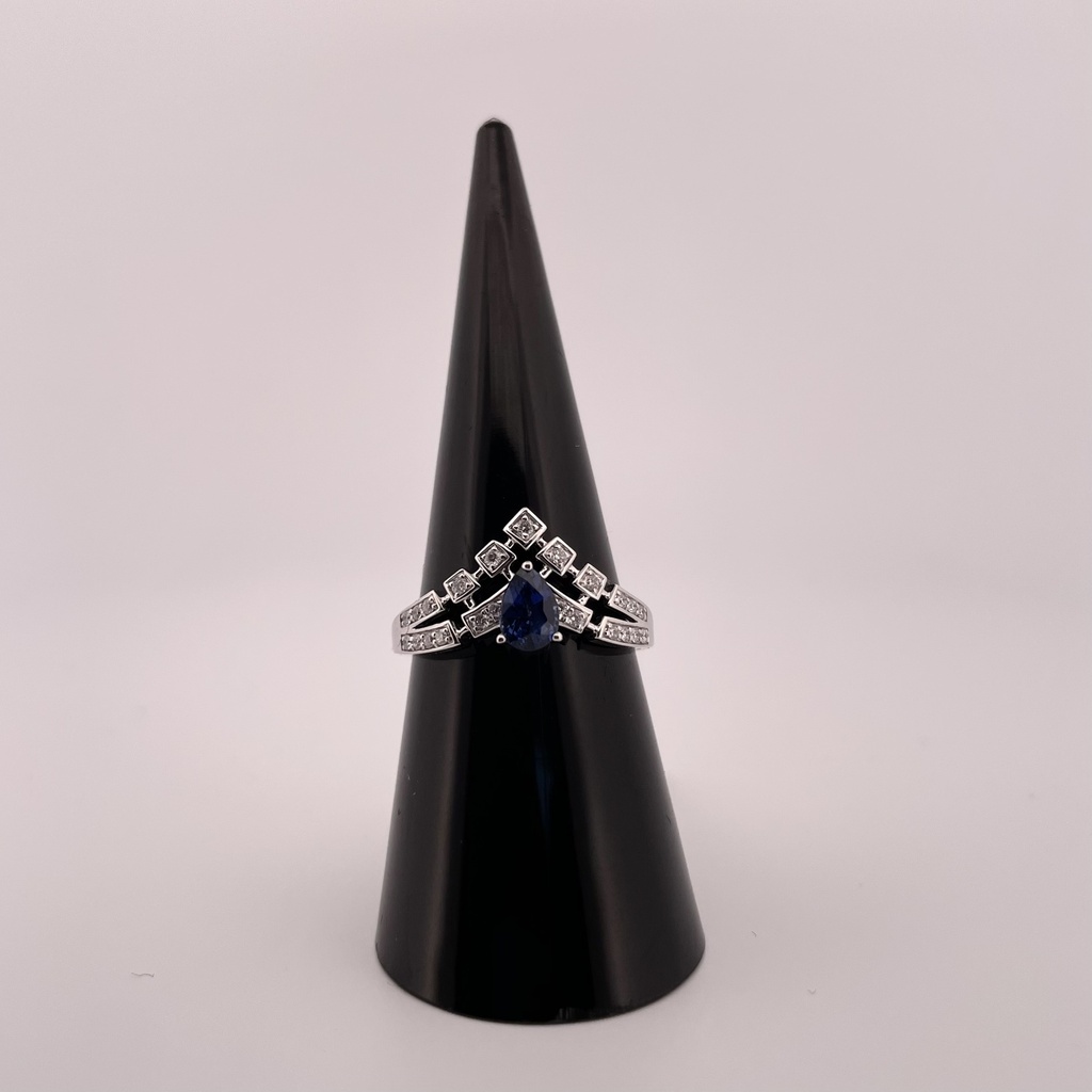Ring-Ariana